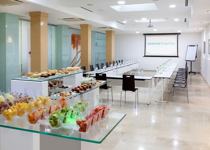 Barceló Margaritas Royal Level Hotel